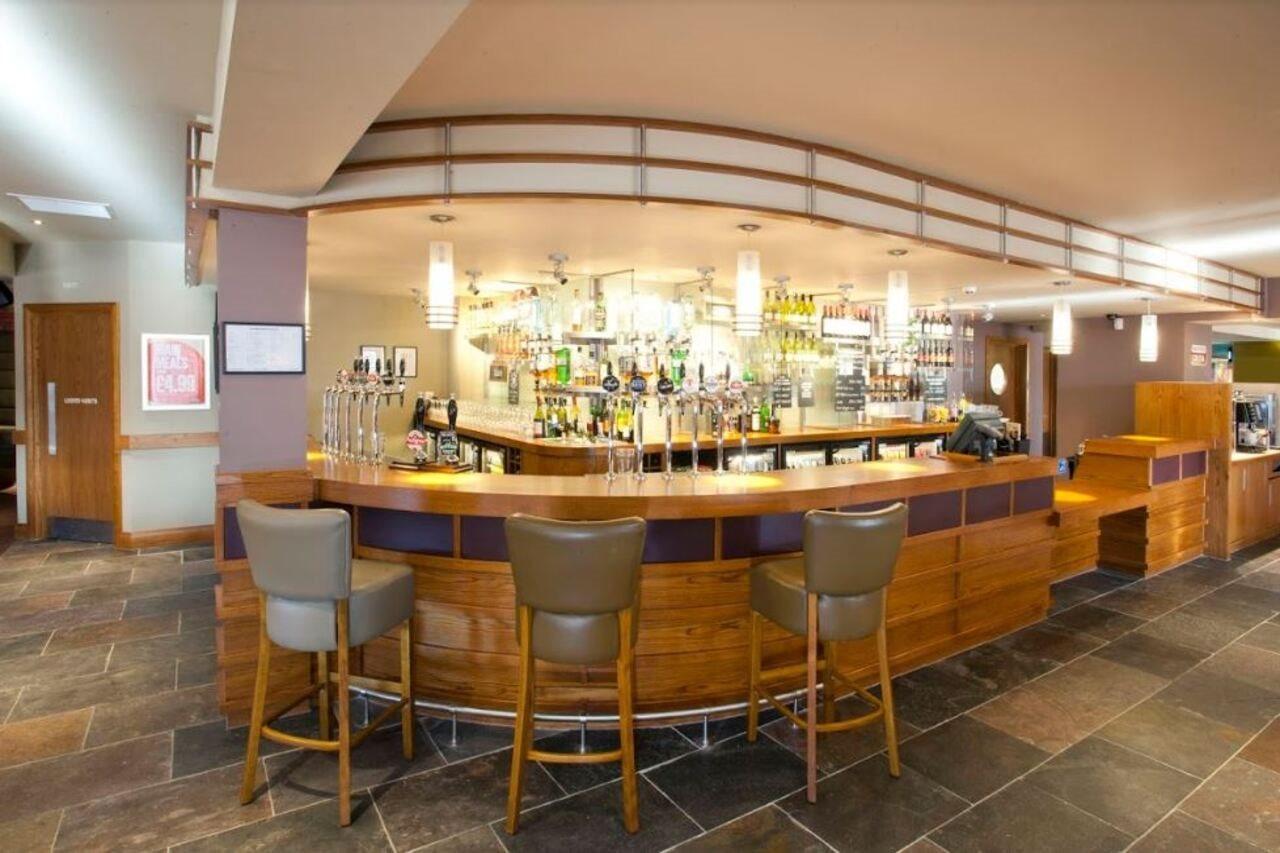 Premier Inn Inverness West Dış mekan fotoğraf