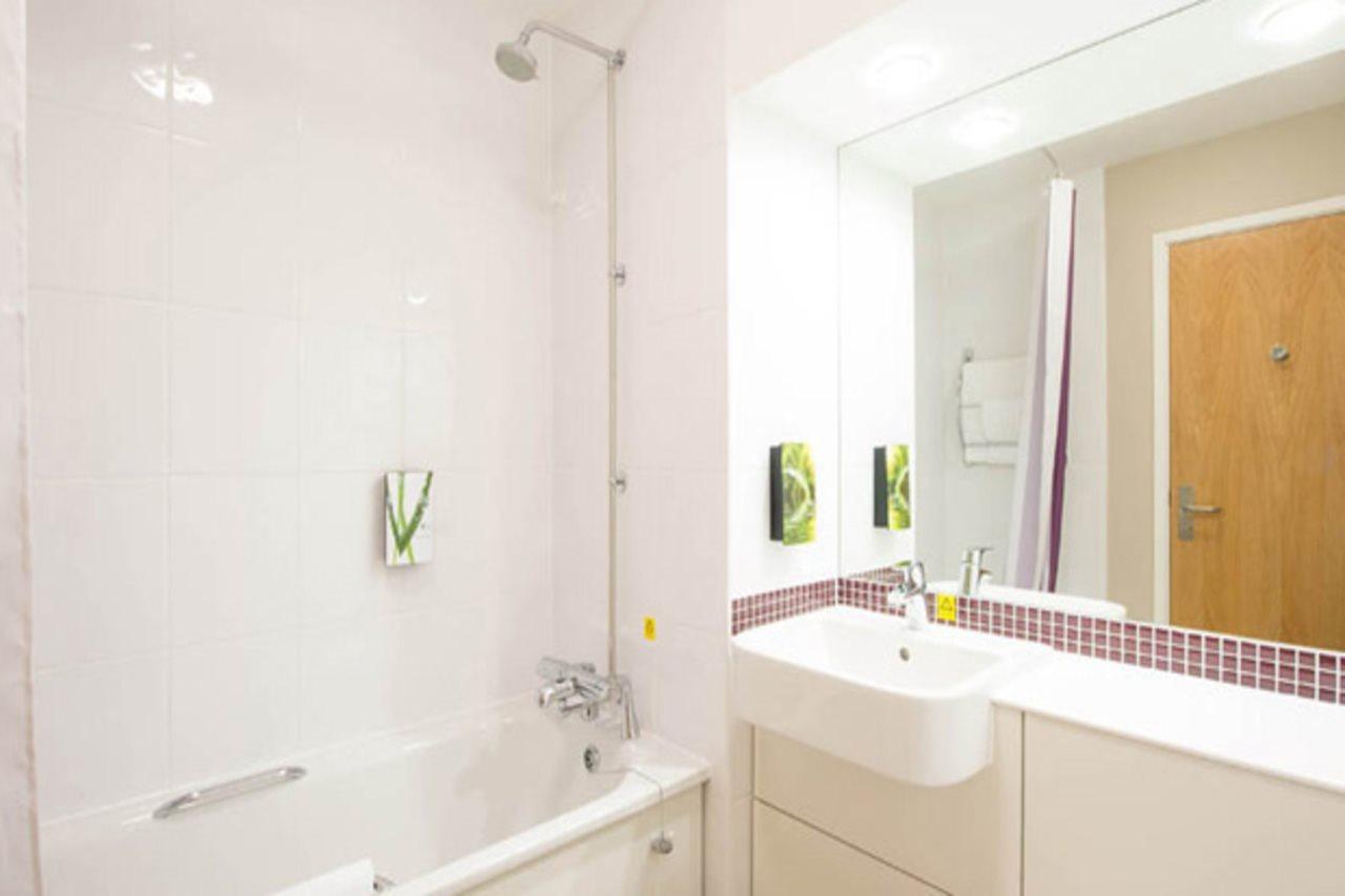 Premier Inn Inverness West Dış mekan fotoğraf